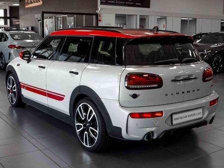 2022-MINI-Clubman-Cooper-JCW-Auto_8
