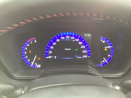 2024-Toyota-Corolla-Cross-18-GR-S_9