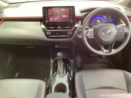 2024-Toyota-Corolla-Cross-18-GR-S_5