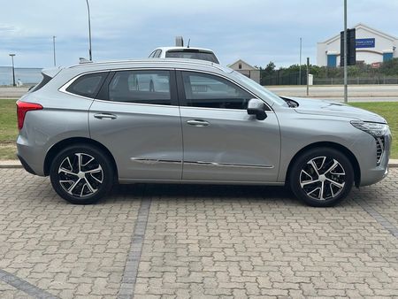 2023-Haval-Jolion-15T-Luxury_6