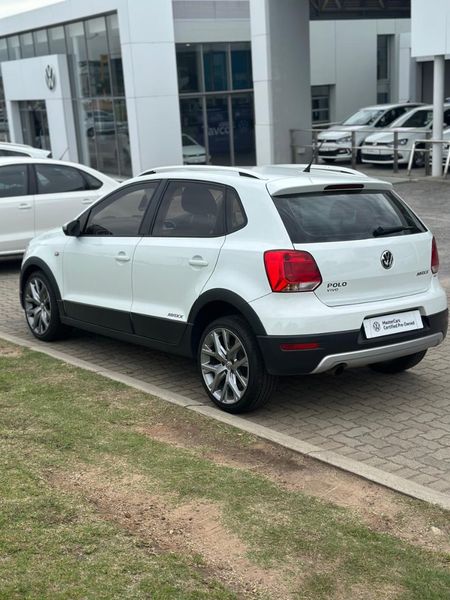 2019-Volkswagen-Polo-Vivo-16-Maxx-5-dr_5