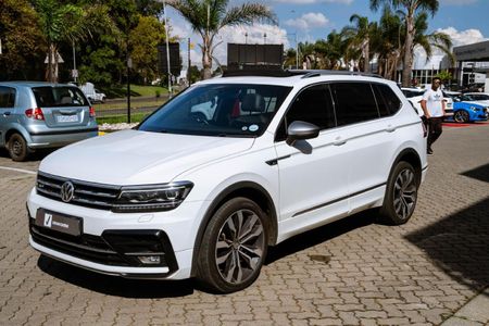2021-Volkswagen-Tiguan-Allspace-20-TSI-Highline-4Motion-Auto-162kW_1