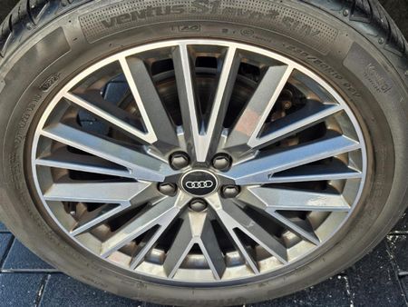 2022-Audi-Q3-Sportback-20-TFSI-quattro-Auto-S-Line-40-TFSI_7