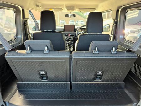 2026-Suzuki-Jimny-15-GLX-Auto_10