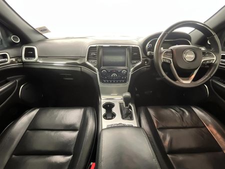 2019-Jeep-Grand-Cherokee-36-Overland_1