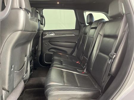 2019-Jeep-Grand-Cherokee-36-Overland_3