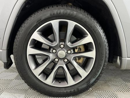 2019-Jeep-Grand-Cherokee-36-Overland_4