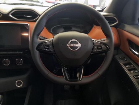 2026-Nissan-Magnite-10T-Acenta-Plus-Auto_7