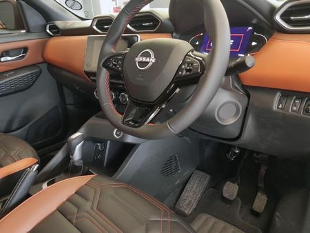 2026-Nissan-Magnite-10T-Acenta-Plus-Auto_8