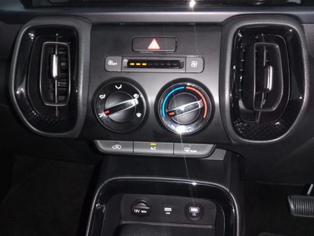 2024-Kia-Sonet-15-LX-CVT_12