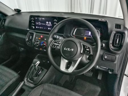 2024-Kia-Sonet-15-LX-CVT_17