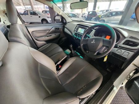 2023-Mitsubishi-Triton-24DI-GL-Single-Cab_9