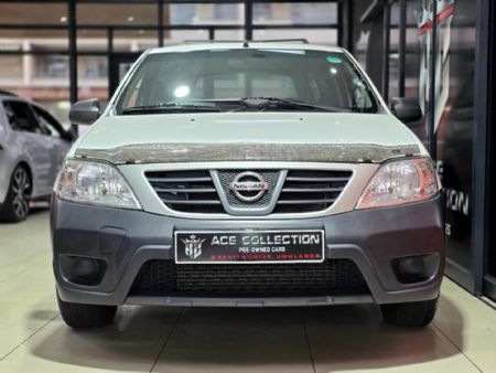 2018-Nissan-NP200-15-dCi-Safety-Pack_4