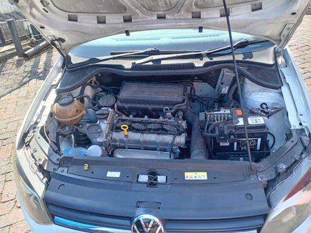 2021-Volkswagen-Polo-Vivo-16-Comfortline-Auto-5-dr_12