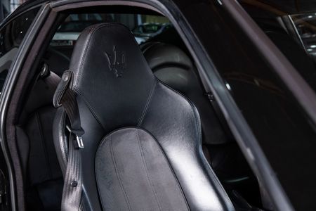 2005-Maserati-GranSport-Coupe_13