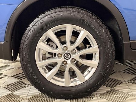 2022-Nissan-X-Trail-20-Visia_5