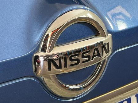 2022-Nissan-X-Trail-20-Visia_8