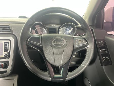2021-JAC-T8-19-TDI-Lux-4x4-Double-Cab_11
