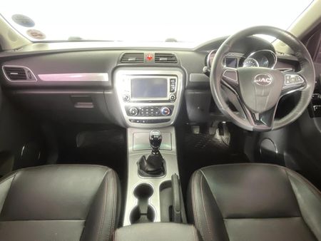 2021-JAC-T8-19-TDI-Lux-4x4-Double-Cab_1
