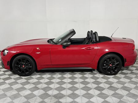 2020-Abarth-124-14T-Spider_18