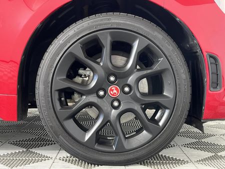 2020-Abarth-124-14T-Spider_4