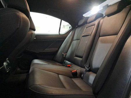 2022-Lexus-IS-300h-EX_20