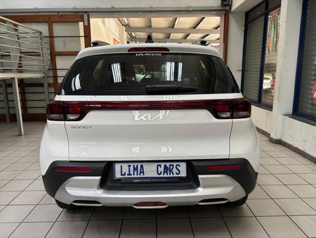 2023-Kia-Sonet-15-EX-CVT_3