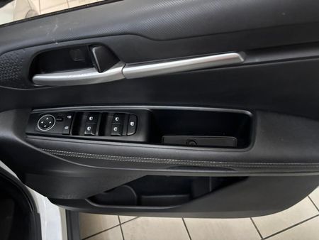 2023-Kia-Sonet-15-EX-CVT_7