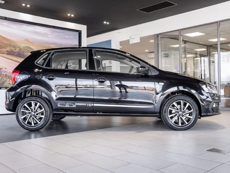 2026-Volkswagen-Polo-Vivo-16-Life_14