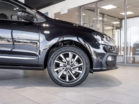 2026-Volkswagen-Polo-Vivo-16-Life_17
