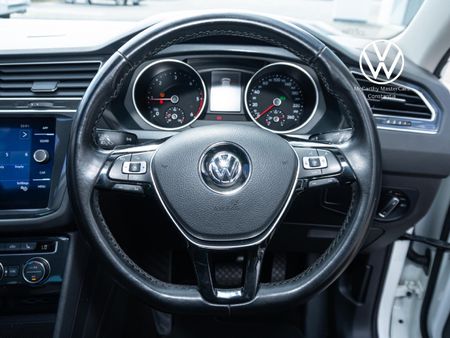 2020-Volkswagen-Tiguan-20-TDI-Comfortline-4Motion-Auto_15
