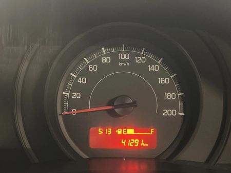 2022-Suzuki-Swift-12-GA_2