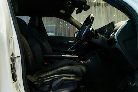 2023-BMW-X1-sDrive18d-M-Sport_10