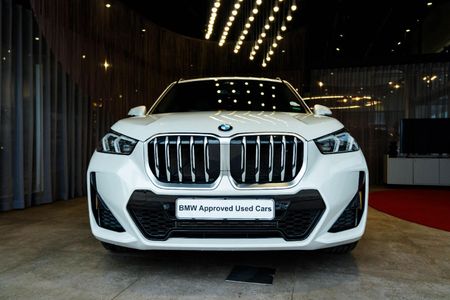2023-BMW-X1-sDrive18d-M-Sport_1
