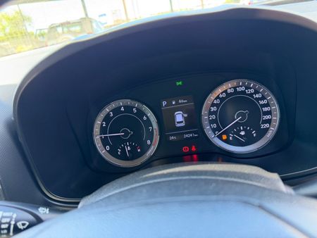 2021-Hyundai-Venue-10-TGDI-Motion-LTD-ED-Auto_3
