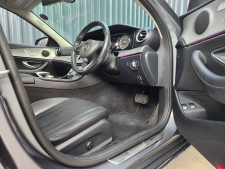2017-Mercedes-Benz-E-Class-E-200-Avantgarde-Petrol-Automatic-IMMACULATE_9