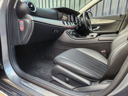 2017-Mercedes-Benz-E-Class-E-200-Avantgarde-Petrol-Automatic-IMMACULATE_12