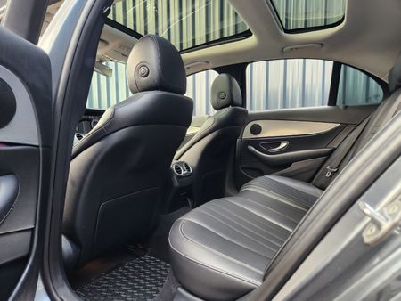 2017-Mercedes-Benz-E-Class-E-200-Avantgarde-Petrol-Automatic-IMMACULATE_20