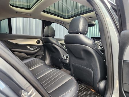 2017-Mercedes-Benz-E-Class-E-200-Avantgarde-Petrol-Automatic-IMMACULATE_22