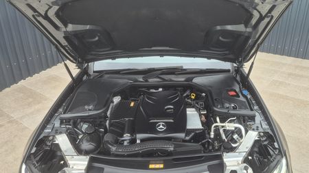2017-Mercedes-Benz-E-Class-E-200-Avantgarde-Petrol-Automatic-IMMACULATE_28