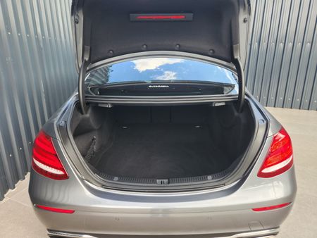 2017-Mercedes-Benz-E-Class-E-200-Avantgarde-Petrol-Automatic-IMMACULATE_7