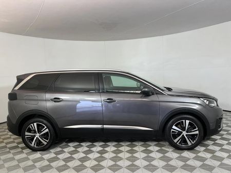 2021-Peugeot-5008-16-THP-Allure-Auto_14