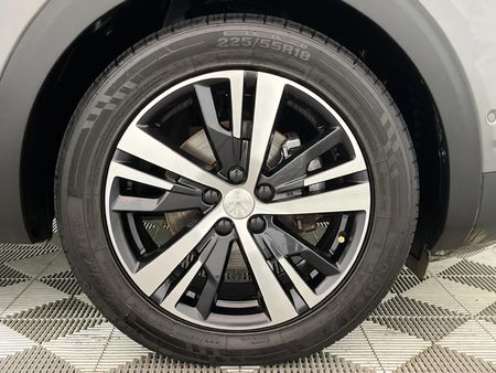 2021-Peugeot-5008-16-THP-Allure-Auto_3