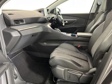 2021-Peugeot-5008-16-THP-Allure-Auto_6