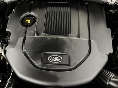 2018-Land-Rover-Range-Rover-Sport-30-D-SE-190kW_12