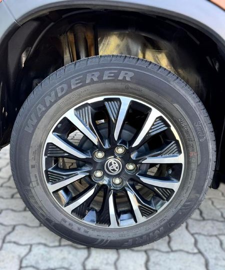 2022-Toyota-Urban-Cruiser-15-Xr_12
