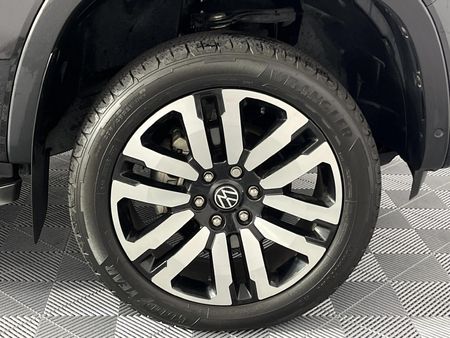 2025-Volkswagen-Amarok-30-TDI-V6-184kW-4Motion-Aventura-Auto-Double-Cab_4