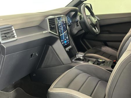 2025-Volkswagen-Amarok-30-TDI-V6-184kW-4Motion-Aventura-Auto-Double-Cab_7