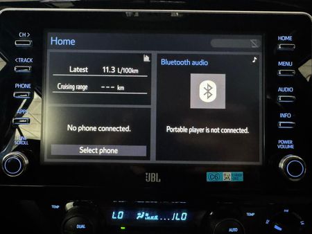 2025-Toyota-Hilux-28GD-6-GR-Sport-Double-Cab-4x4_19