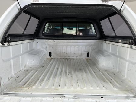 2021-Isuzu-D-Max-250-HO-X-Rider-Double-Cab_12